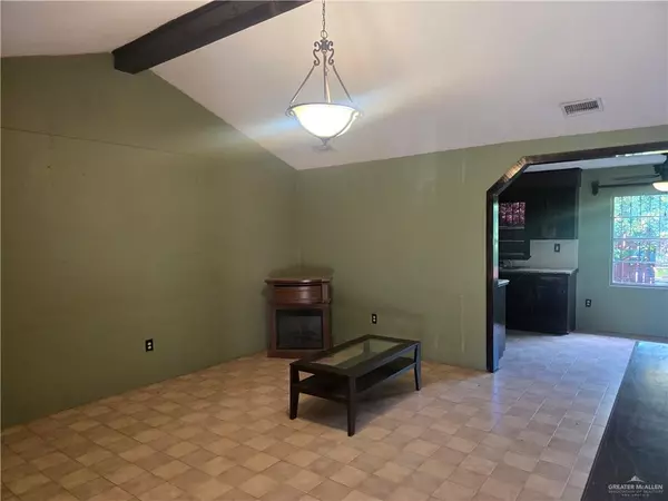 Sullivan City, TX 78595,519 E 3rd ST