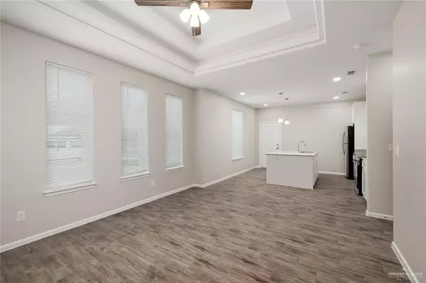 Weslaco, TX 78596,1416 Petri DR #4