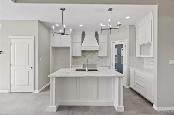 Mcallen, TX 78504,12715 N 37th LN