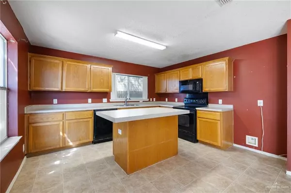 Mcallen, TX 78504,3501 Bluebird AVE