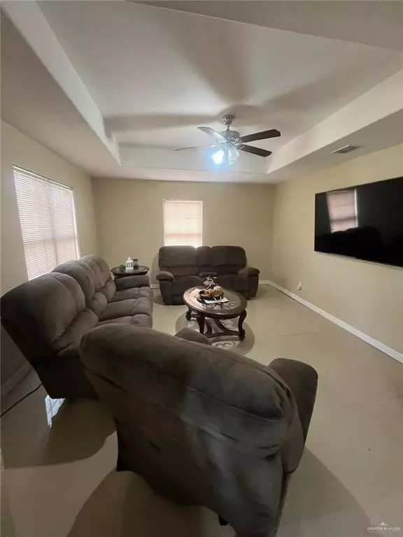 Penitas, TX 78576,1842 La Fuente DR