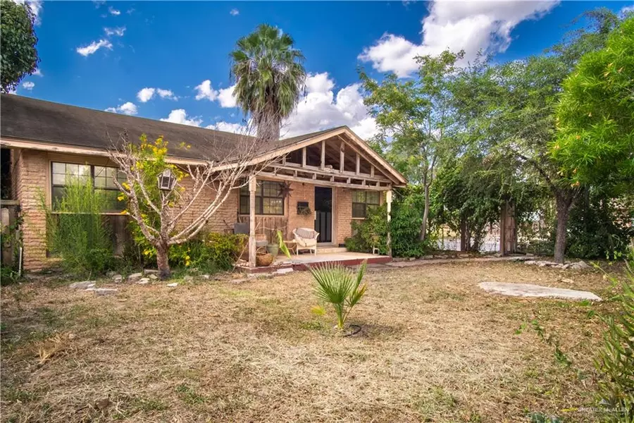 1321 N 8th ST, Mcallen, TX 78501