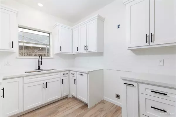 Alamo, TX 78516,719 N Margret ST