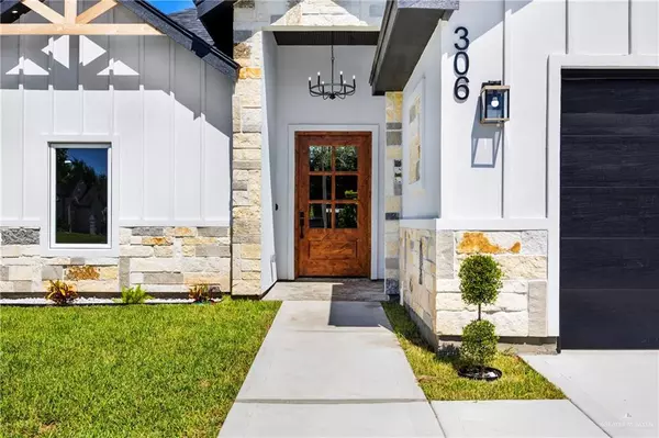 San Juan, TX 78589,306 E Eagle ST