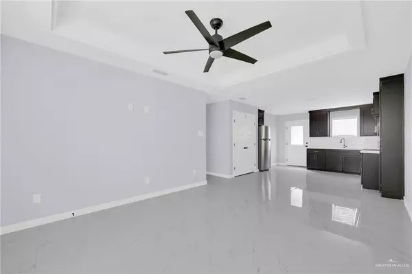 Weslaco, TX 78596,1620 Shadow Creek DR #2