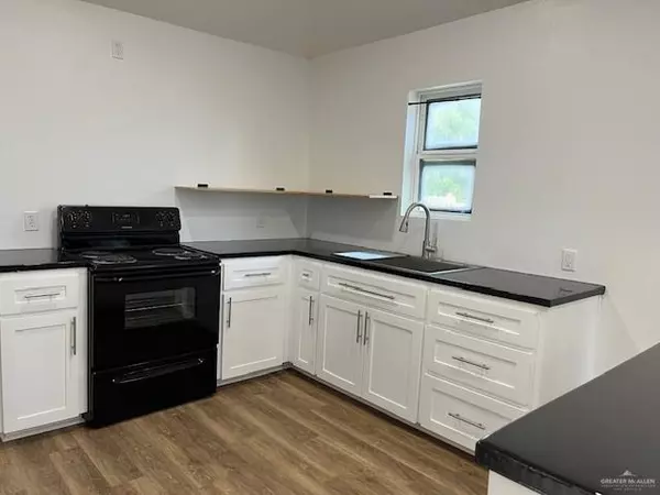 Pharr, TX 78577,221 Cherokee ST