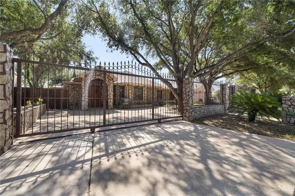Mission, TX 78574,2306 Flores DR