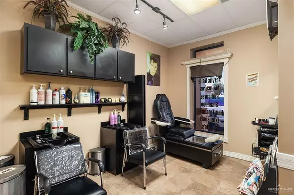 Edinburg, TX 78542,725 S Raul Longoria RD #C