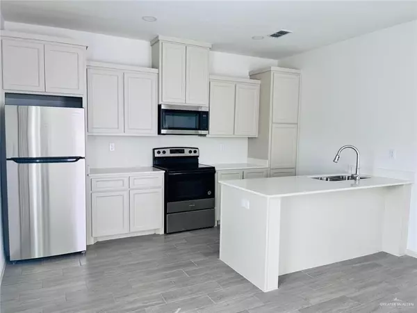 Mcallen, TX 78504,12610 N 33rd LN #2