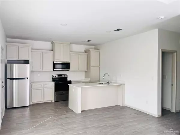 Mcallen, TX 78504,12610 N 33rd LN #2