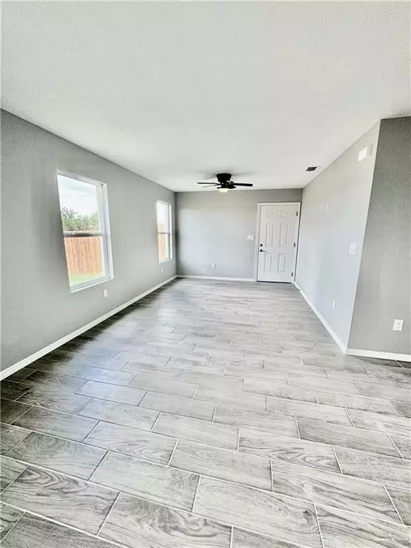 Alamo, TX 78516,436 E Acacia ST #4