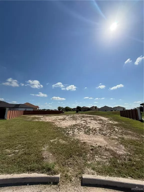 Edinburg, TX 78542,3020 Lago Tahoe