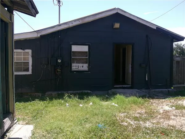 San Juan, TX 78589,1318 Coconut Palm AVE