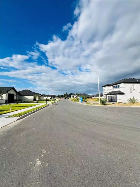 San Juan, TX 78589,413 Zapata ST