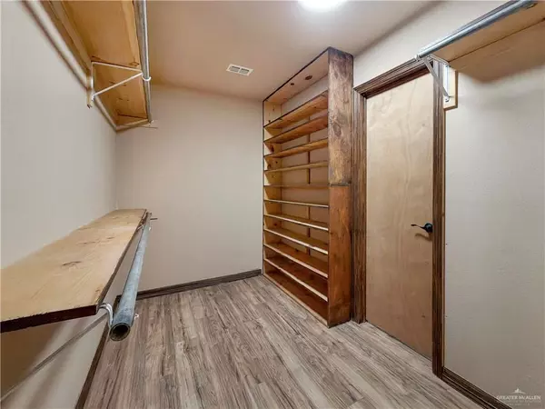 Edinburg, TX 78542,4712 Melody LN