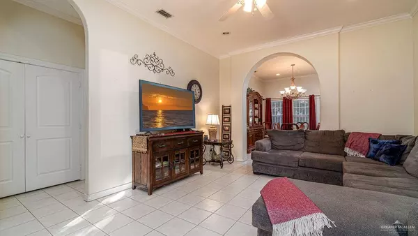 Edinburg, TX 78541,1018 N Boston College DR