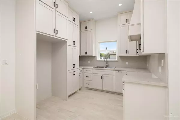 Weslaco, TX 78596,204 S Utah AVE