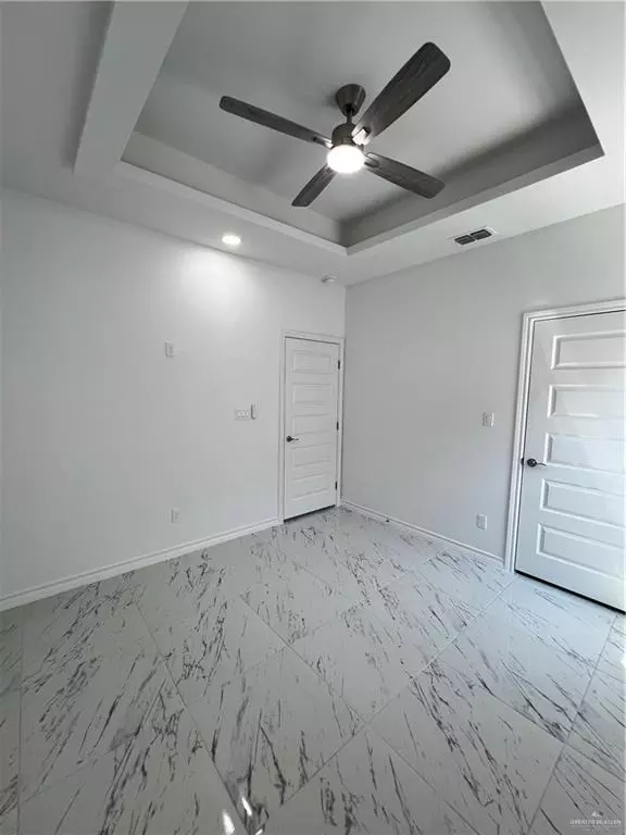 Mission, TX 78577,2011 Selena ST #2