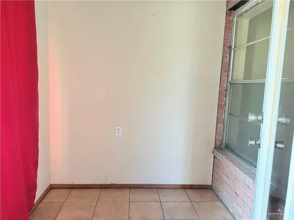 Edinburg, TX 78542,814 Starshine DR