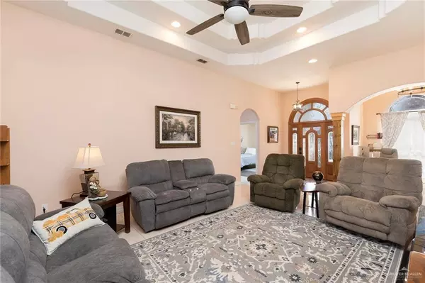 Mission, TX 78574,2120 Giselle ST