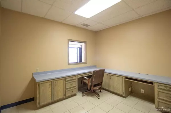 Mcallen, TX 78501,3319 N Mccoll RD