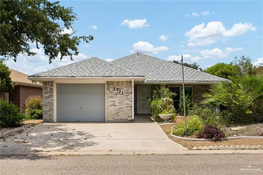 1711 Sun ST, Mission, TX 78572