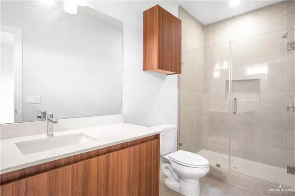 Edinburg, TX 78541,708 N Alexandrite AVE #2