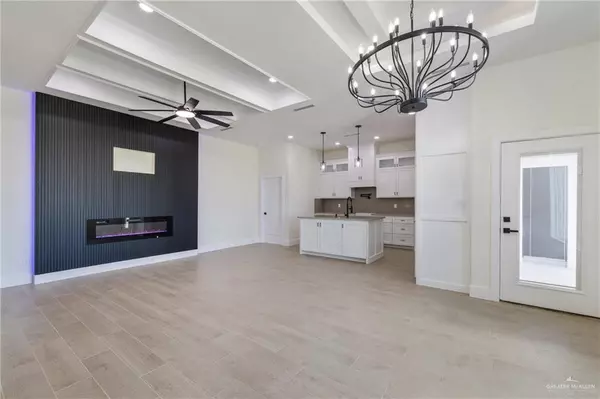 San Juan, TX 78589,3909 La Paloma ST