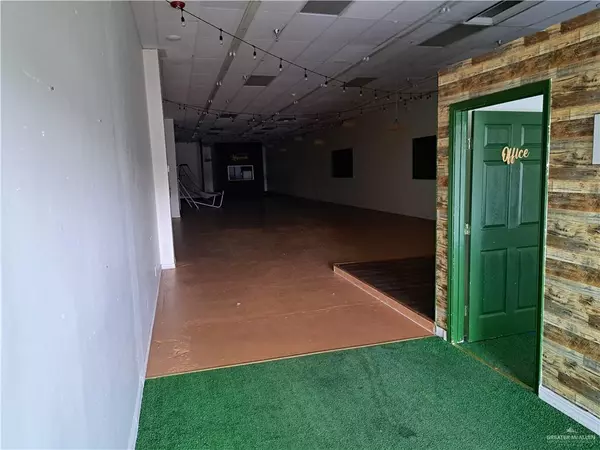 Mcallen, TX 78501,2300 N 10th ST #2