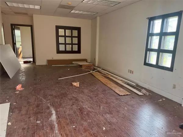 Weslaco, TX 78599,2003 Summerview DR