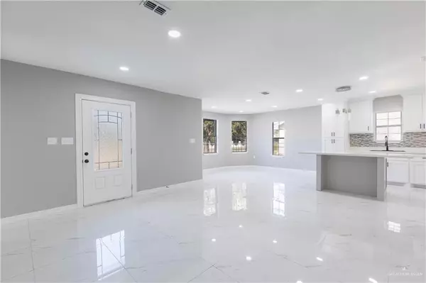 Donna, TX 78537,313 Oak ST