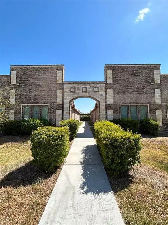 2708 Primrose AVE #2, Edinburg, TX 78541