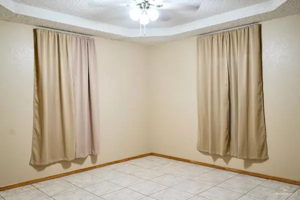 Rio Grande City, TX 78582,627 Toppenish ST