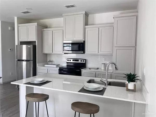 Edinburg, TX 78541,1201 Shavano DR #4