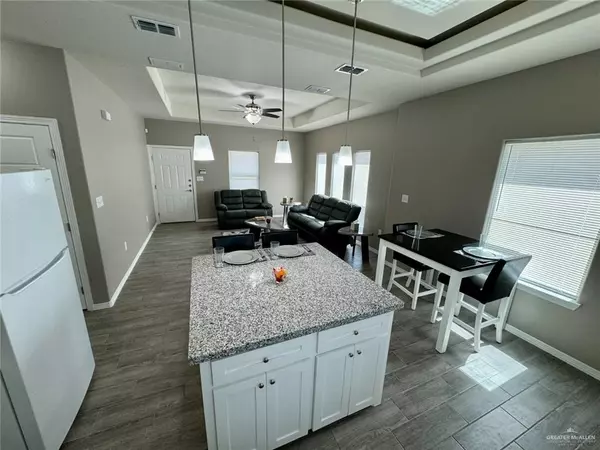 Mercedes, TX 78570,807 E Starr ST