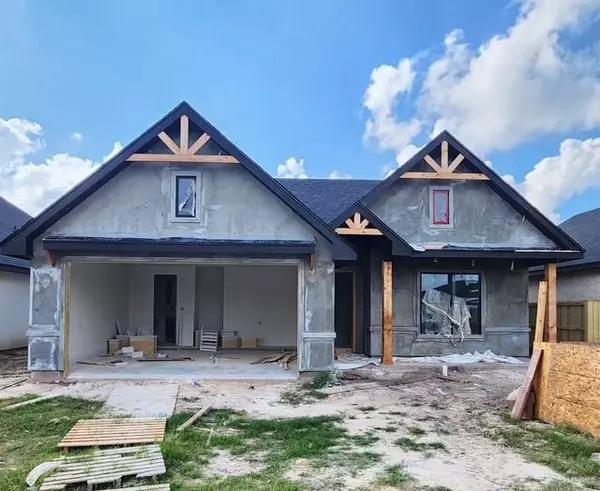 2121 Blue Sky DR, Weslaco, TX 78596