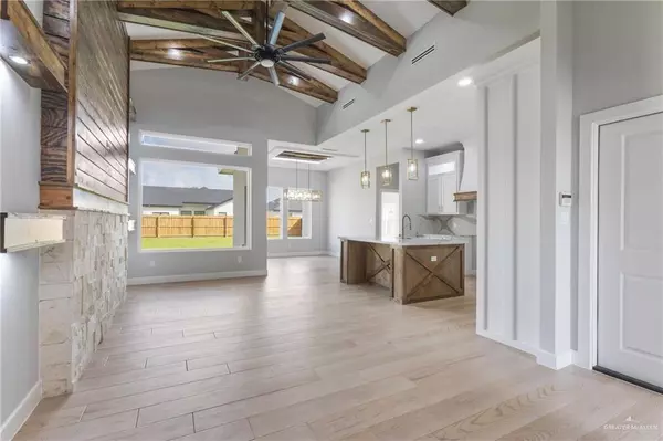 Mission, TX 78572,808 Azalea ST