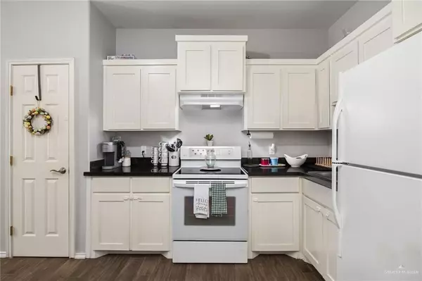 Alton, TX 78573,909 N Maryland ST