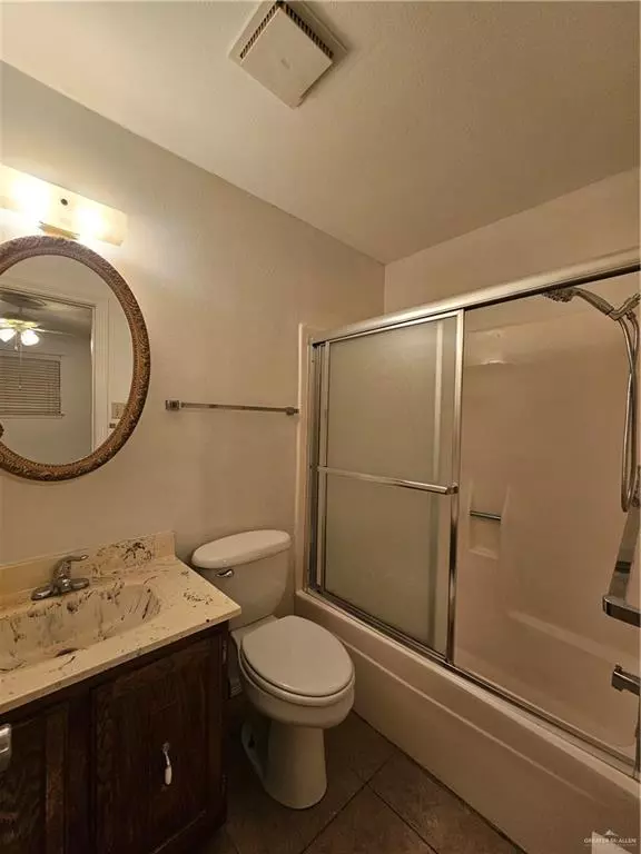 Mission, TX 78572,1619 Iowa ST