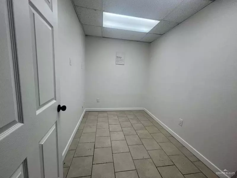 1817 Padre BLVD #3, South Padre Island, TX 78597