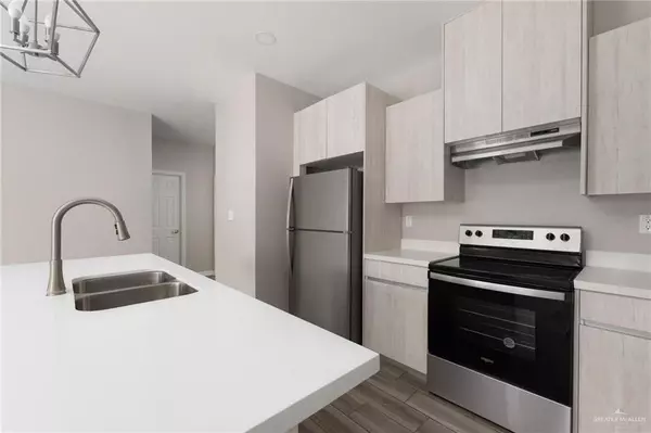 La Joya, TX 78560,238 San Mateo AVE