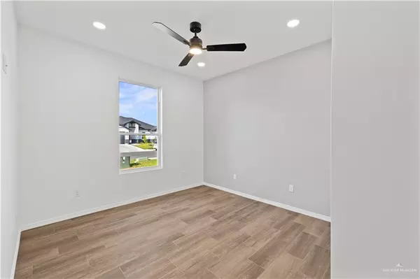 La Feria, TX 78559,803 Ava DR