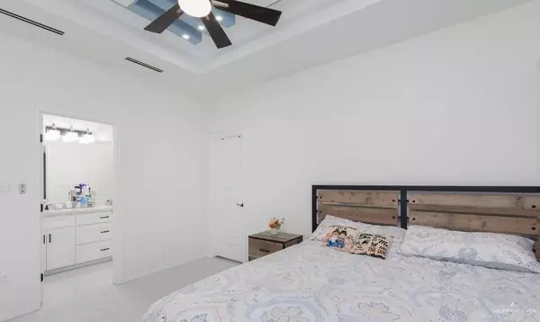 Edinburg, TX 78541,10813 N Baylie Bear DR