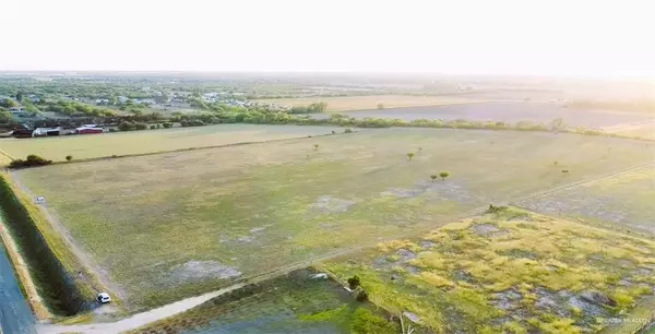 Weslaco, TX 78596,6393 Mile 3 1/2 W RD N