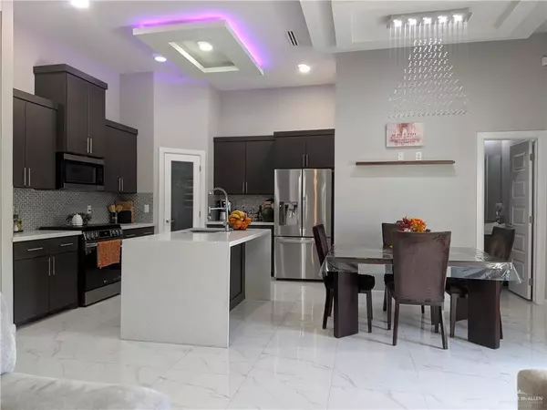 Alton, TX 78573,1010 W Franklin AVE