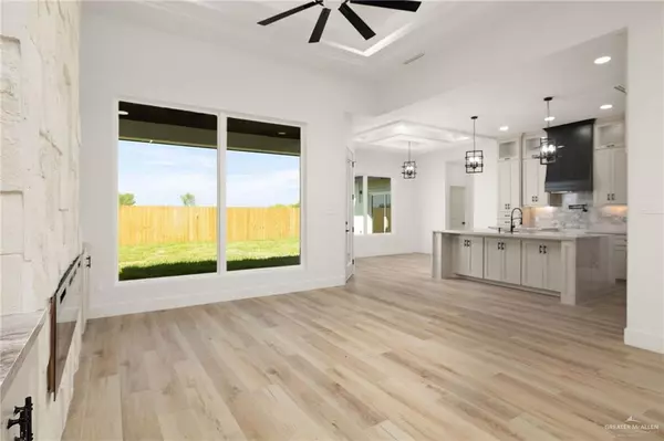 Mcallen, TX 78504,2525 Trinity AVE