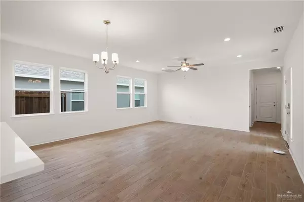 Mcallen, TX 78504,15512 N Brisas ST