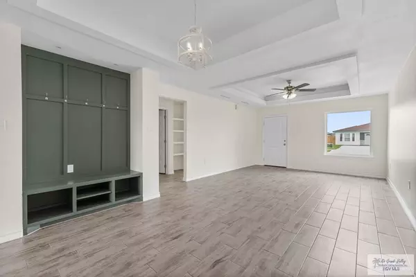 Brownsville, TX 78521,690 Seminole CT