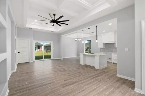 Edinburg, TX 78541,3404 Dunes DR