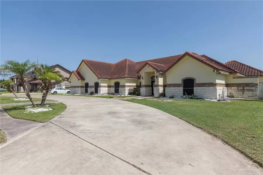 1409 W Calle Espana, Pharr, TX 78577